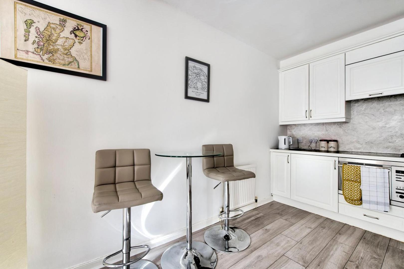 Апартаменты Guestready - Bright & Airy 1Br Flat In Center Эдинбург Экстерьер фото