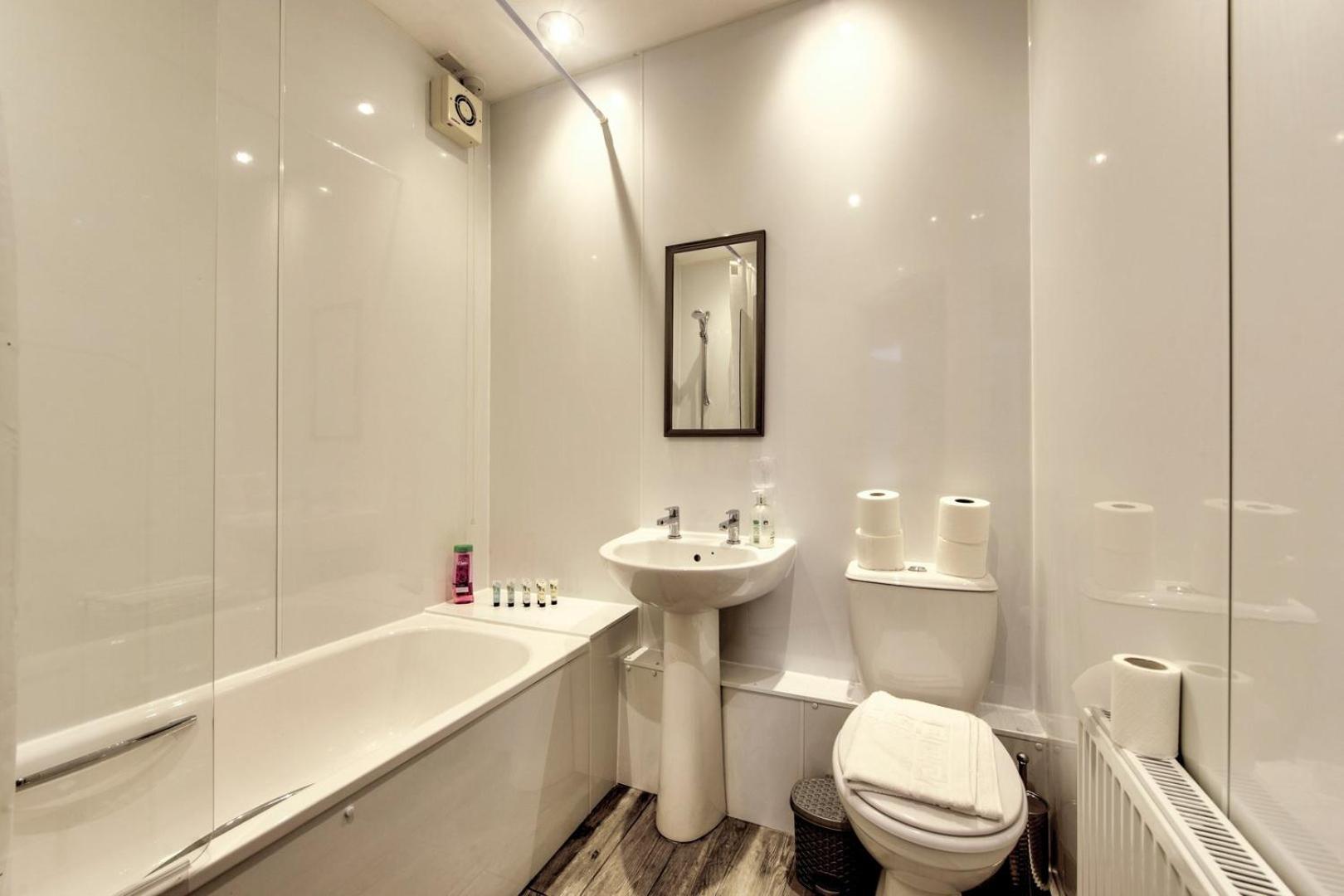Апартаменты Guestready - Bright & Airy 1Br Flat In Center Эдинбург Экстерьер фото