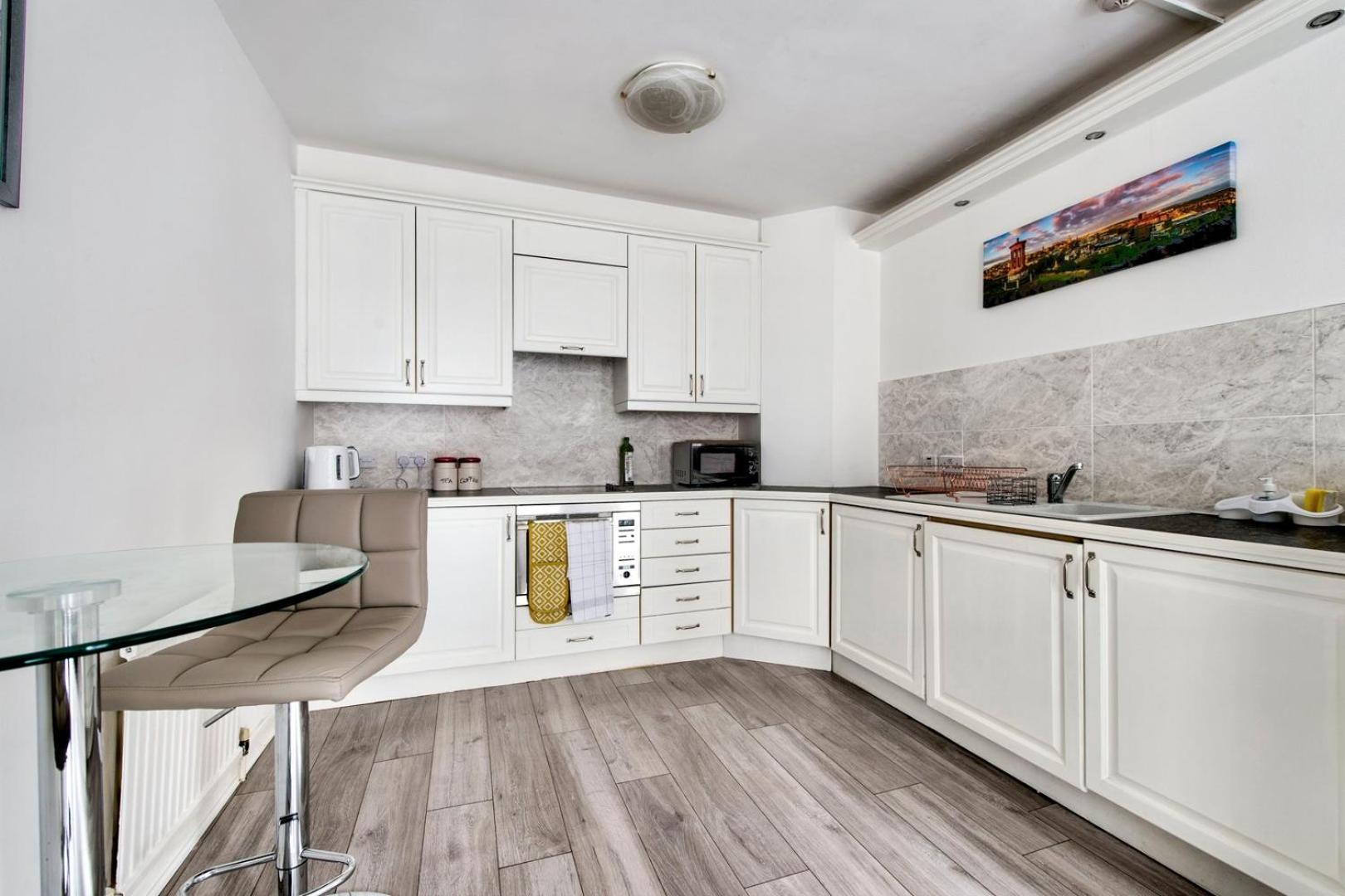 Апартаменты Guestready - Bright & Airy 1Br Flat In Center Эдинбург Экстерьер фото